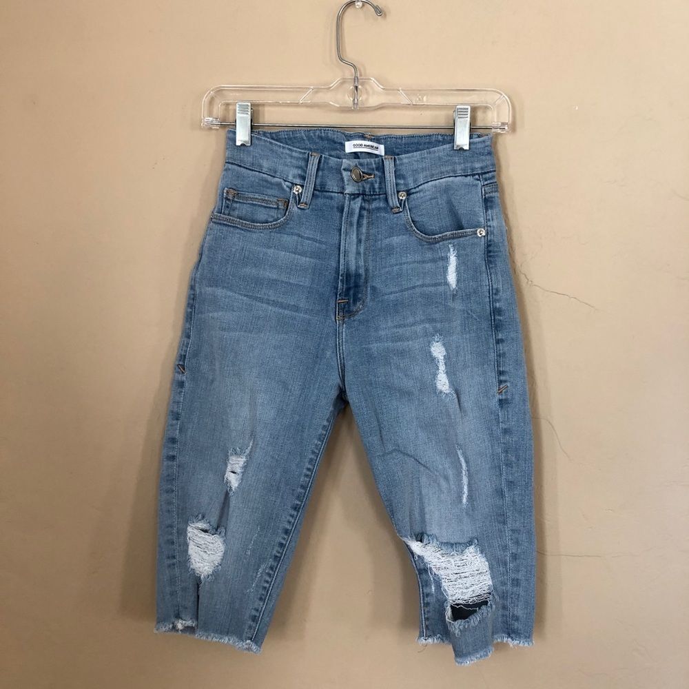 Good American high rise distressed bermuda denim short size 26